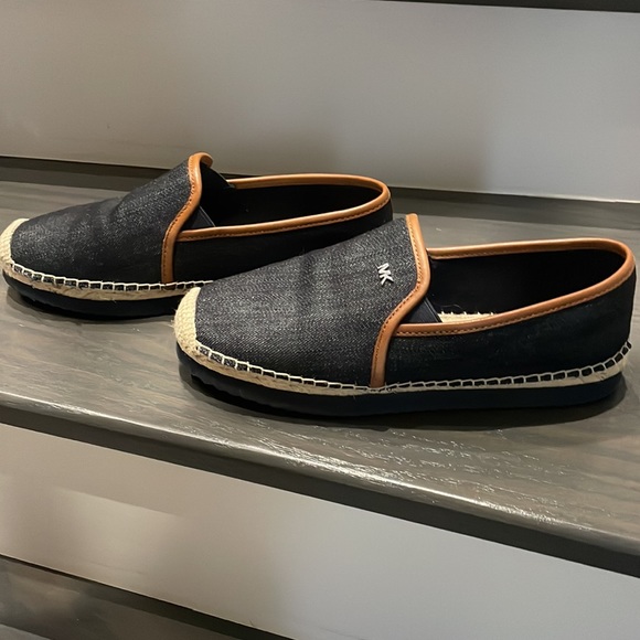 Michael Kors denim slide on shoes. - Picture 4 of 5